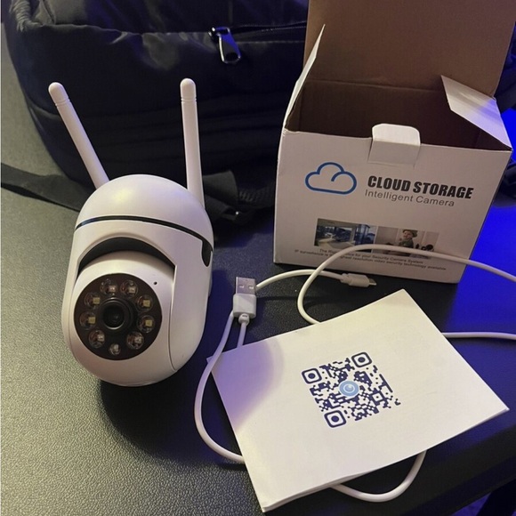 Cloud Storage Intelligent Camera Comes with 2 - Picture 4 of 4